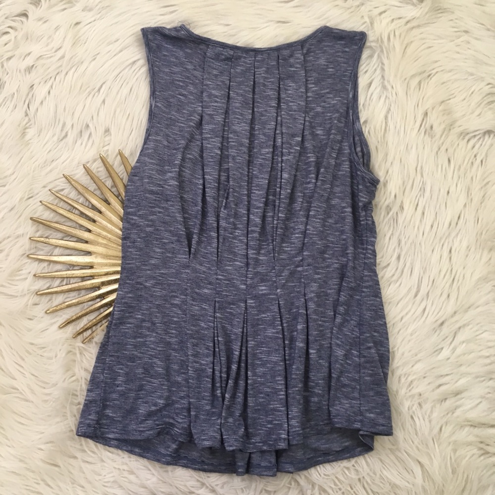 💙SOLD💙Max Studio Sleeveless Pleated Knit Top - Picture 5 of 5